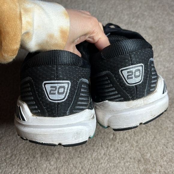 Brooks Ariel 20 Men's Black and Blue Running Shoes size 11 - Picture 2 of 11